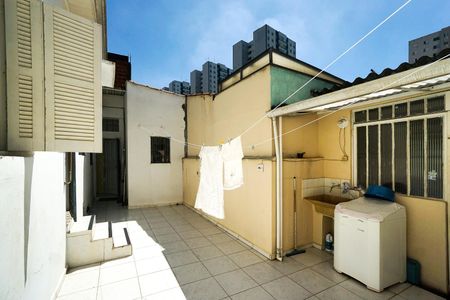 Casa à venda com 59m², 1 quarto e 2 vagas Casa à venda com 59m², 1 quarto e 2 vagasQuintal