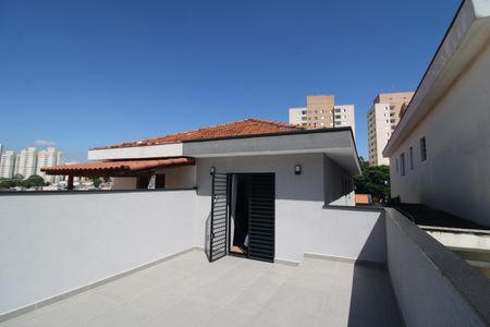 Casa à venda com 220m², 4 quartos e 2 vagasQuarto 1 - Varanda