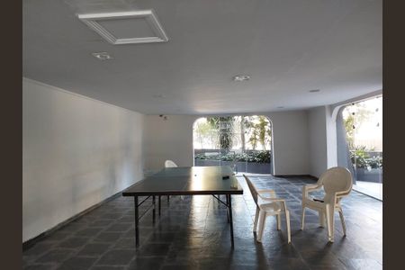 Apartamento à venda com 46m², 2 quartos e 1 vagaSalão de jogos