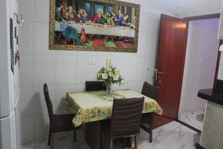 Casa para alugar com 140m², 3 quartos e 2 vagasCozinha