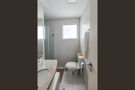 Apartamento à venda com 128m², 3 quartos e 2 vagasBanheiro da Suíte 1