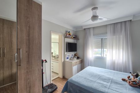 Apartamento à venda com 128m², 3 quartos e 2 vagasSuíte 2