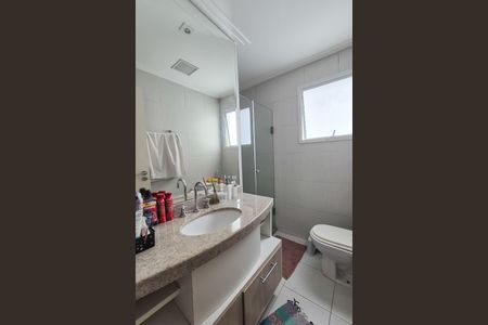 Apartamento à venda com 128m², 3 quartos e 2 vagasBanheiro da Suíte 1