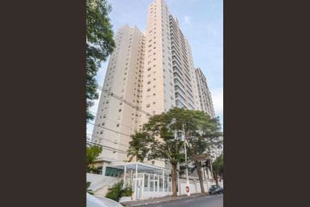Apartamento à venda com 128m², 3 quartos e 2 vagasFachada e portaria