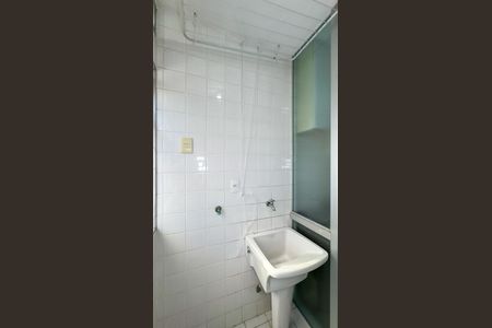 Apartamento à venda com 53m², 2 quartos e 1 vaga Apartamento à venda com 53m², 2 quartos e 1 vagaCozinha e Área de Serviço