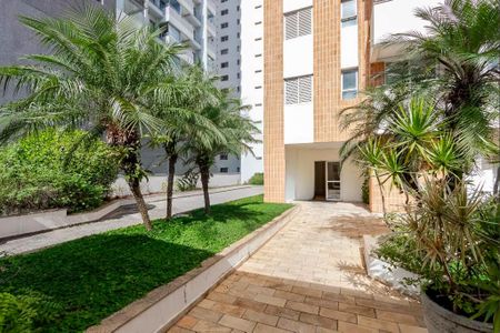 Apartamento à venda com 53m², 2 quartos e 1 vaga Apartamento à venda com 53m², 2 quartos e 1 vagaFachada