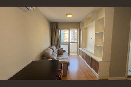 Apartamento à venda com 53m², 2 quartos e 1 vaga Apartamento à venda com 53m², 2 quartos e 1 vagaSala