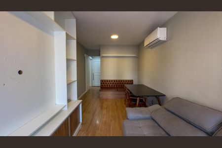 Apartamento à venda com 53m², 2 quartos e 1 vaga Apartamento à venda com 53m², 2 quartos e 1 vagaSala