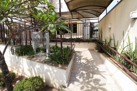 Apartamento para alugar com 86m², 2 quartos e 2 vagasPortaria