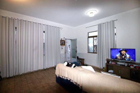 Casa para alugar com 723m², 5 quartos e 2 vagasSala