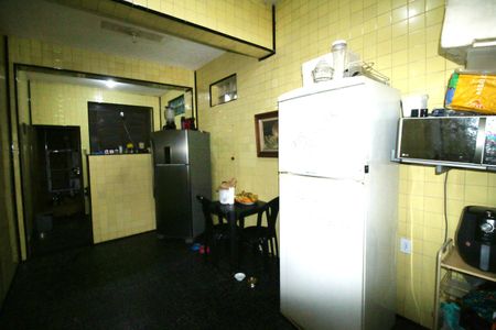 Casa para alugar com 723m², 5 quartos e 2 vagasCozinha e Copa