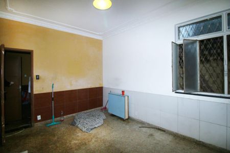 Casa para alugar com 723m², 5 quartos e 2 vagasQuarto 5