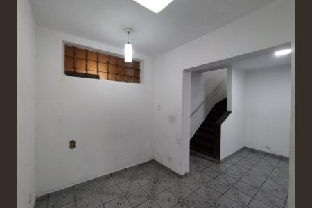 Casa à venda com 100m², 2 quartos e 1 vaga Casa à venda com 100m², 2 quartos e 1 vagaSala