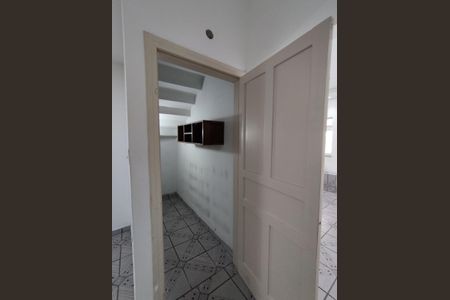 Casa à venda com 100m², 2 quartos e 1 vaga Casa à venda com 100m², 2 quartos e 1 vagaDispensa