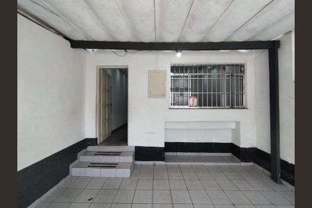 Casa à venda com 100m², 2 quartos e 1 vaga Casa à venda com 100m², 2 quartos e 1 vagaGaragem