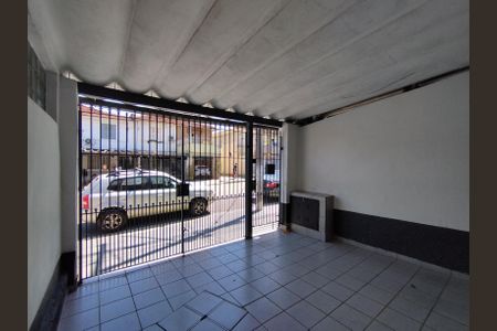 Casa à venda com 100m², 2 quartos e 1 vaga Casa à venda com 100m², 2 quartos e 1 vagaGaragem