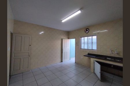 Casa à venda com 100m², 2 quartos e 1 vaga Casa à venda com 100m², 2 quartos e 1 vagaCozinha - Torneira