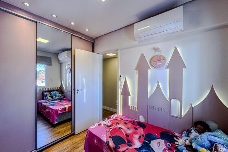 Apartamento à venda com 95m², 3 quartos e 2 vagasQuarto 3