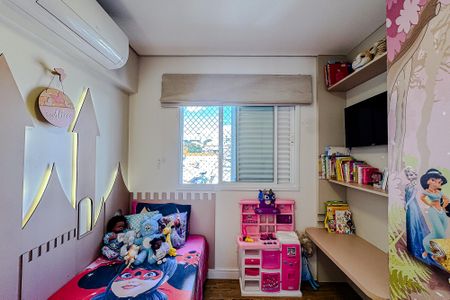 Apartamento à venda com 95m², 3 quartos e 2 vagasQuarto 3