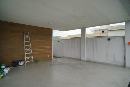 Casa de condomínio para alugar com 360m², 3 quartos e 2 vagas Casa de condomínio para alugar com 360m², 3 quartos e 2 vagasGaragem