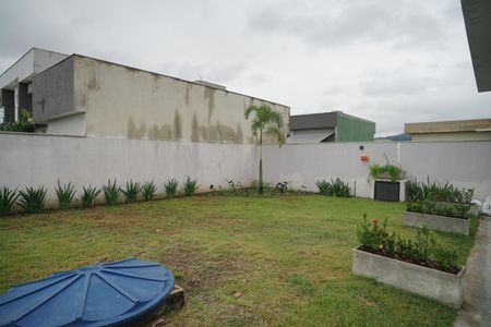 Casa de condomínio para alugar com 360m², 3 quartos e 2 vagas Casa de condomínio para alugar com 360m², 3 quartos e 2 vagasQuintal