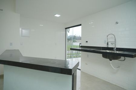 Casa de condomínio para alugar com 360m², 3 quartos e 2 vagas Casa de condomínio para alugar com 360m², 3 quartos e 2 vagasCozinha