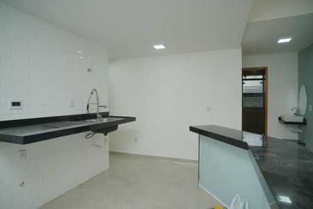 Casa de condomínio para alugar com 360m², 3 quartos e 2 vagas Casa de condomínio para alugar com 360m², 3 quartos e 2 vagasCozinha