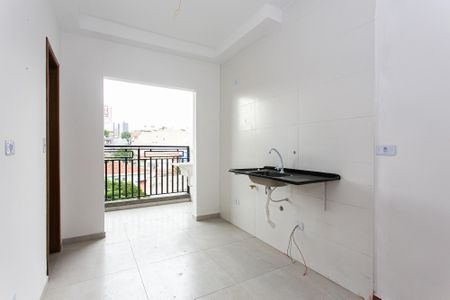 Cozinha de apartamento para alugar com 1 quarto, 47m² em Penha de França, São Paulo