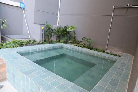 Studio para alugar com 32m², 1 quarto e sem vagaÁrea comum - Piscina