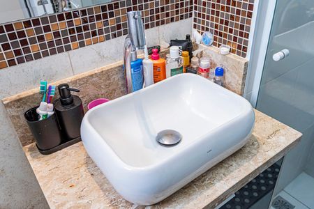 Apartamento à venda com 49m², 2 quartos e 1 vagaBanheiro