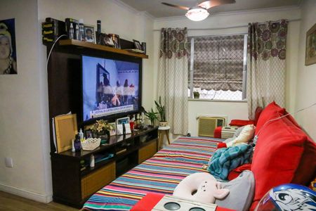 Apartamento à venda com 56m², 2 quartos e 1 vaga Apartamento à venda com 56m², 2 quartos e 1 vagaSala