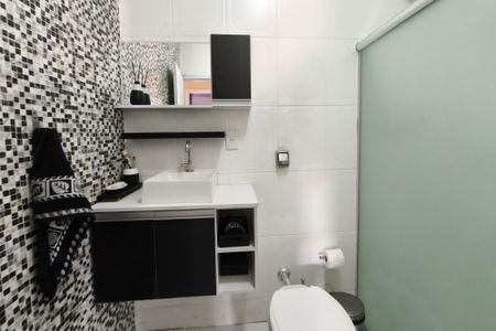 Casa para alugar com 300m², 4 quartos e 2 vagasBanheiro Social