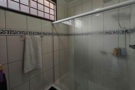 Casa para alugar com 300m², 4 quartos e 2 vagasBanheiro Suíte 