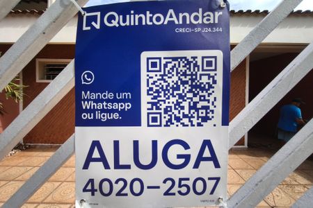 Casa para alugar com 300m², 4 quartos e 2 vagasPLACA INSTALADA NA FACHADA