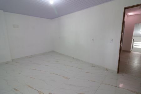 Quarto 1 de casa para alugar com 2 quartos, 60m² em Jardim Roberto, Osasco