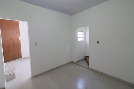 Sala de casa para alugar com 2 quartos, 60m² em Jardim Roberto, Osasco