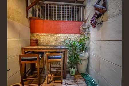 Apartamento para alugar com 96m², 2 quartos e sem vaga