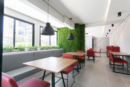 Apartamento para alugar com 38m², 2 quartos e sem vagaÁrea comum - Salão de Festas