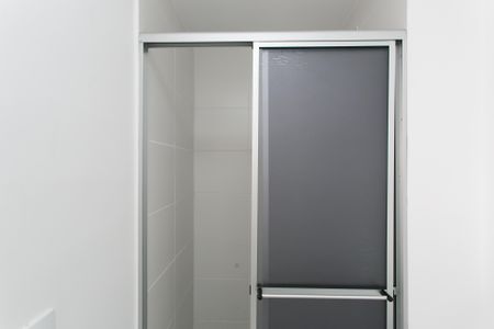 Apartamento para alugar com 38m², 2 quartos e sem vagaBanheiro 