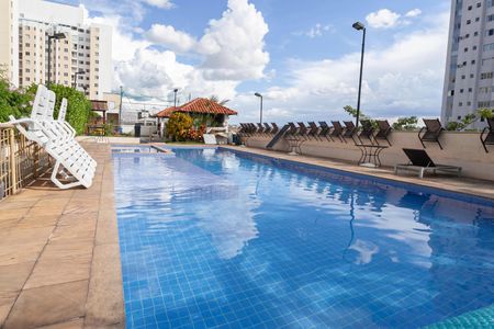 Apartamento à venda com 70m², 3 quartos e 1 vaga Apartamento à venda com 70m², 3 quartos e 1 vagaÁrea comum - Piscina