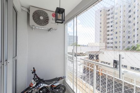 Apartamento à venda com 70m², 3 quartos e 1 vaga Apartamento à venda com 70m², 3 quartos e 1 vagaVaranda da sala