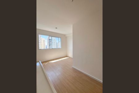Apartamento à venda com 17m², 1 quarto e sem vaga Apartamento à venda com 17m², 1 quarto e sem vagaCozinha/Quarto