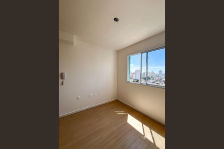 Quarto de apartamento à venda com 1 quarto, 17m² em Vila Dom Pedro I, São Paulo