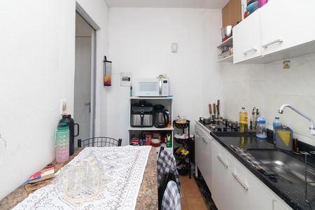 Apartamento para alugar com 47m², 2 quartos e 1 vaga Apartamento para alugar com 47m², 2 quartos e 1 vagaCozinha e Área de Serviço