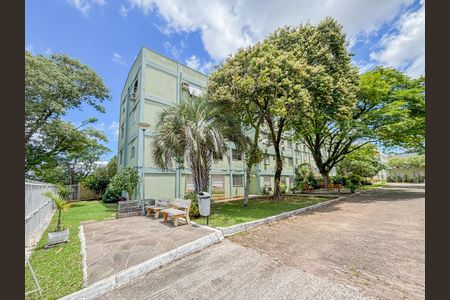 Apartamento para alugar com 47m², 2 quartos e 1 vaga Apartamento para alugar com 47m², 2 quartos e 1 vagaFachada