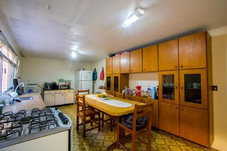 Apartamento à venda com 133m², 2 quartos e 2 vagasCozinha