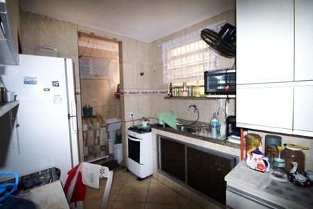 Apartamento à venda com 75m², 2 quartos e 1 vagaCozinha
