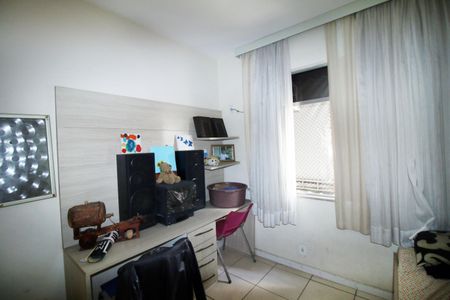Apartamento à venda com 75m², 2 quartos e 1 vagaQuarto 2