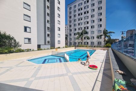 Apartamento à venda com 64m², 3 quartos e 1 vagaÁrea comum - Piscina