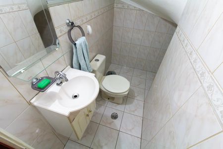 Casa à venda com 115m², 3 quartos e 2 vagasLavabo